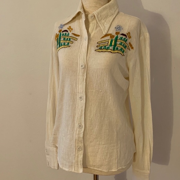 Vintage 1970s Button Down Shirt - Picture 2 of 10